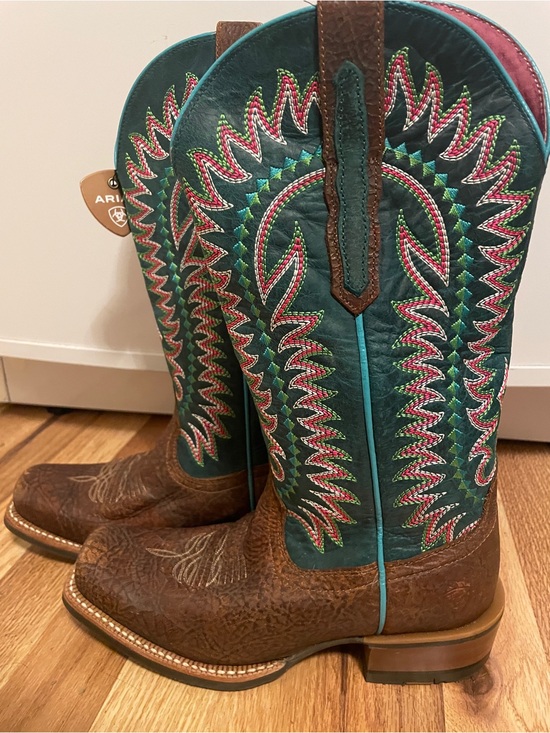 Ariat Shoes - Ariat Derby Monroe Cowboy Boots